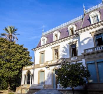 Historische villa aan zee in Sanremo