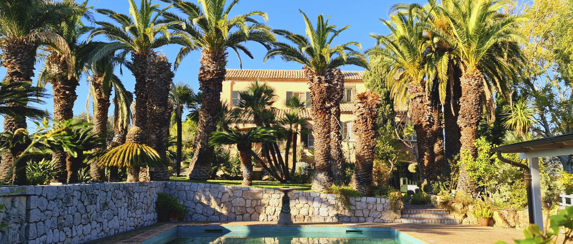 Luxe villa in Sanremo met park
